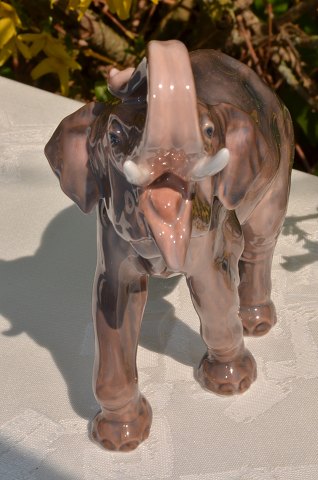 Wunderschöne Figur von Dahl Jensen   1113 Elefant
