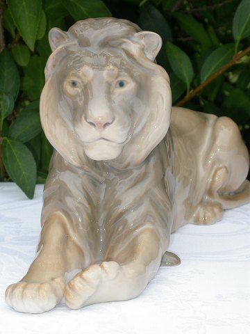 Bing & Grondahl Figurine 1677 Lion
