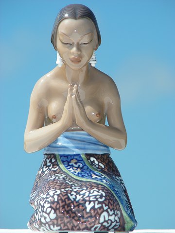 Dahl Jensen figurine 1253 Evening Prayer