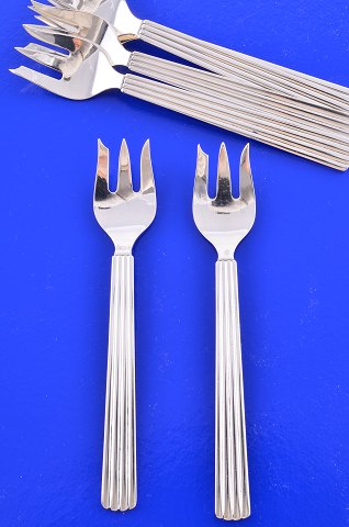 Georg Jensen flatware Bernadotte  Pastry fork