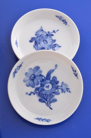 Royal Copenhagen Blaue Blume glatt Untersatze 2422