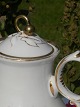 Old hand paintede pot & cup w.high handle
