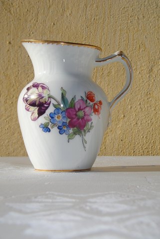 Royal Copenhagen Saxon flower Cream jug 1538