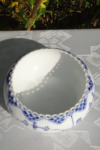 Royal Copenhagen Blue Fluted full lace Sugar bowl 1183