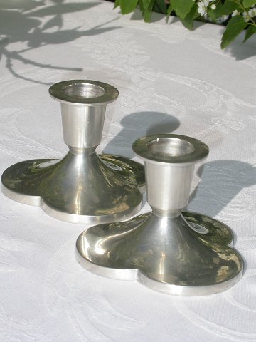 Pair candle holder