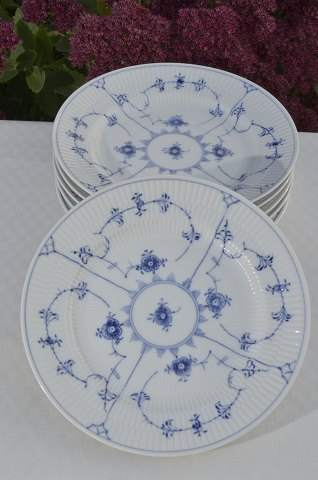 Royal Copenhagen  Blue fluted plain Plate 178