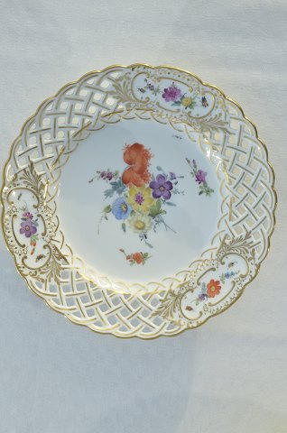 Royal Copenhagen Saxon flower Fruit Plate