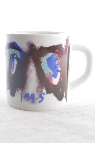 Royal Copenhagen Small Annual mug 1995
