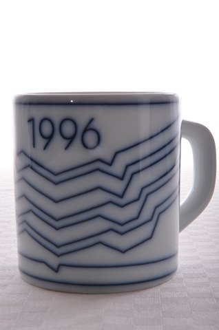 Royal Copenhagen Small Annual mug 1996