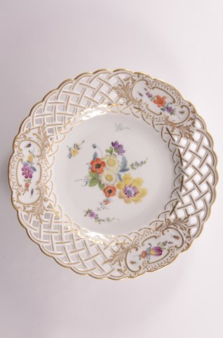 Royal Copenhagen Saxon flower Fruit Plate