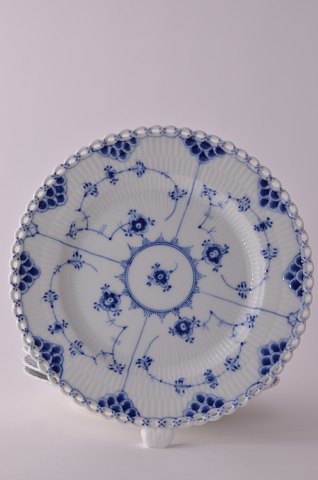 Royal Copenhagen Blue fluted.
Full lace  Luncheon Plate 1085