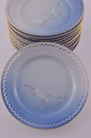Bing & Grondahl Seagull with pierced rim Cake plate # 616.5