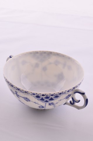 Royal Copenhagen  Blue fluted full lace      Soup cup 1160
