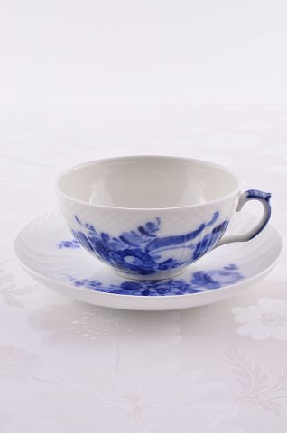 Royal Copenhagen Blaue Blume geschweift Teetassen  1551