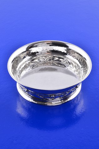 Silver tray for wein bottle