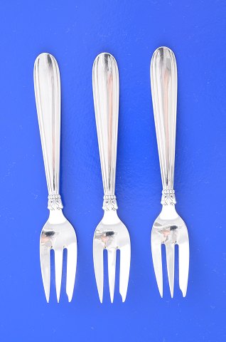 Danish silver cutlery    Karina Pastry fork
