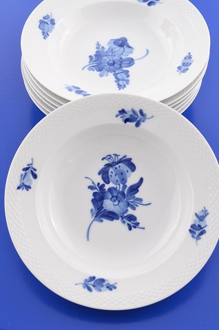 Royal Copenhagen Blaue Blume glatt Teller Tief 8106