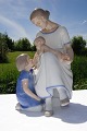 Bing & Gröndahl Figur 2022 Mutter mit zwei Kindern