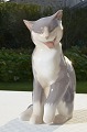 Bing & Grondahl Figurine 2452 Cat sitting