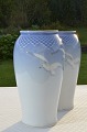 Bing & Grondahl Seagull with gold  Vase 682